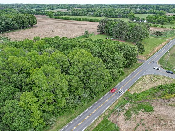 5th image of 0 Highway 218