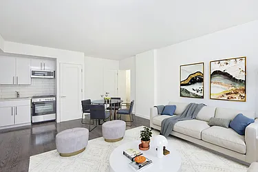 Rented by R New York