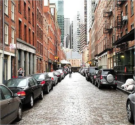 Rented by The Durst Organization | media 21