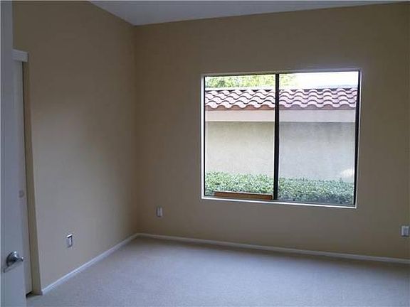 4th image of 980 Lupine Hills Dr Unit 79