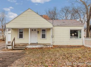 962 Royal Oak St SW, Wyoming, MI 49509