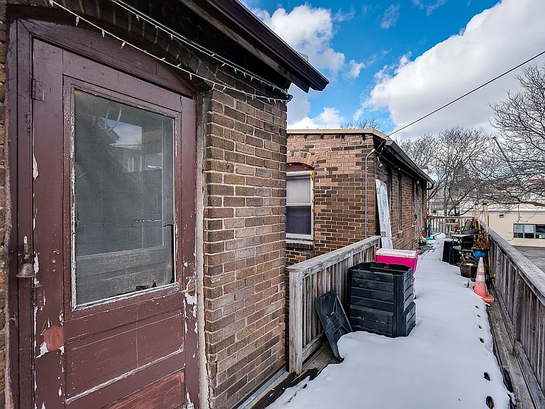 424 Smith — Photo 38