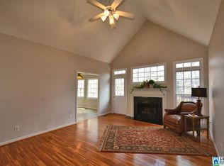 247 Woodbury Dr, Sterrett, AL 35147