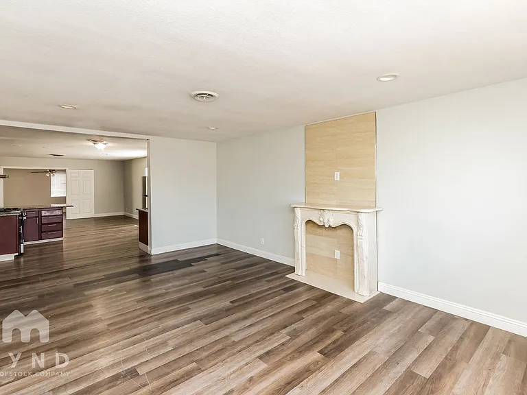 4794 Beadle St — Photo 7