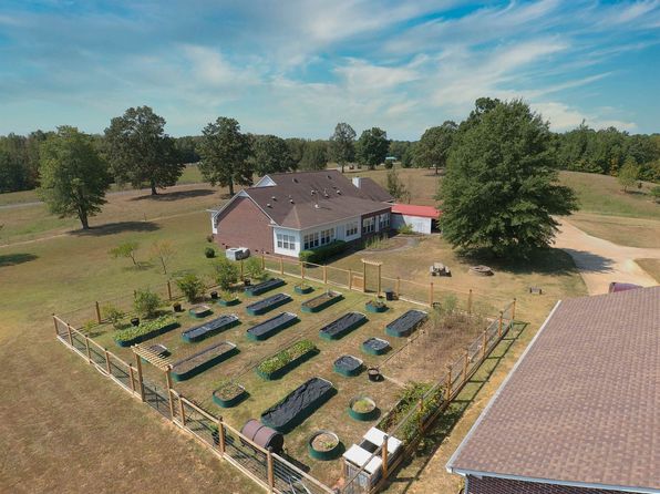 400 Five Forks Rd, Saltillo, TN 38370