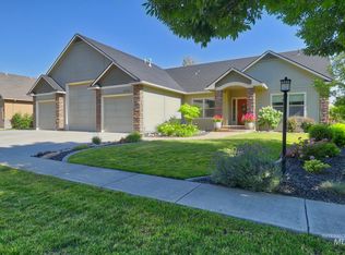 2014 W Bear Creek Dr, Nampa, ID 83686