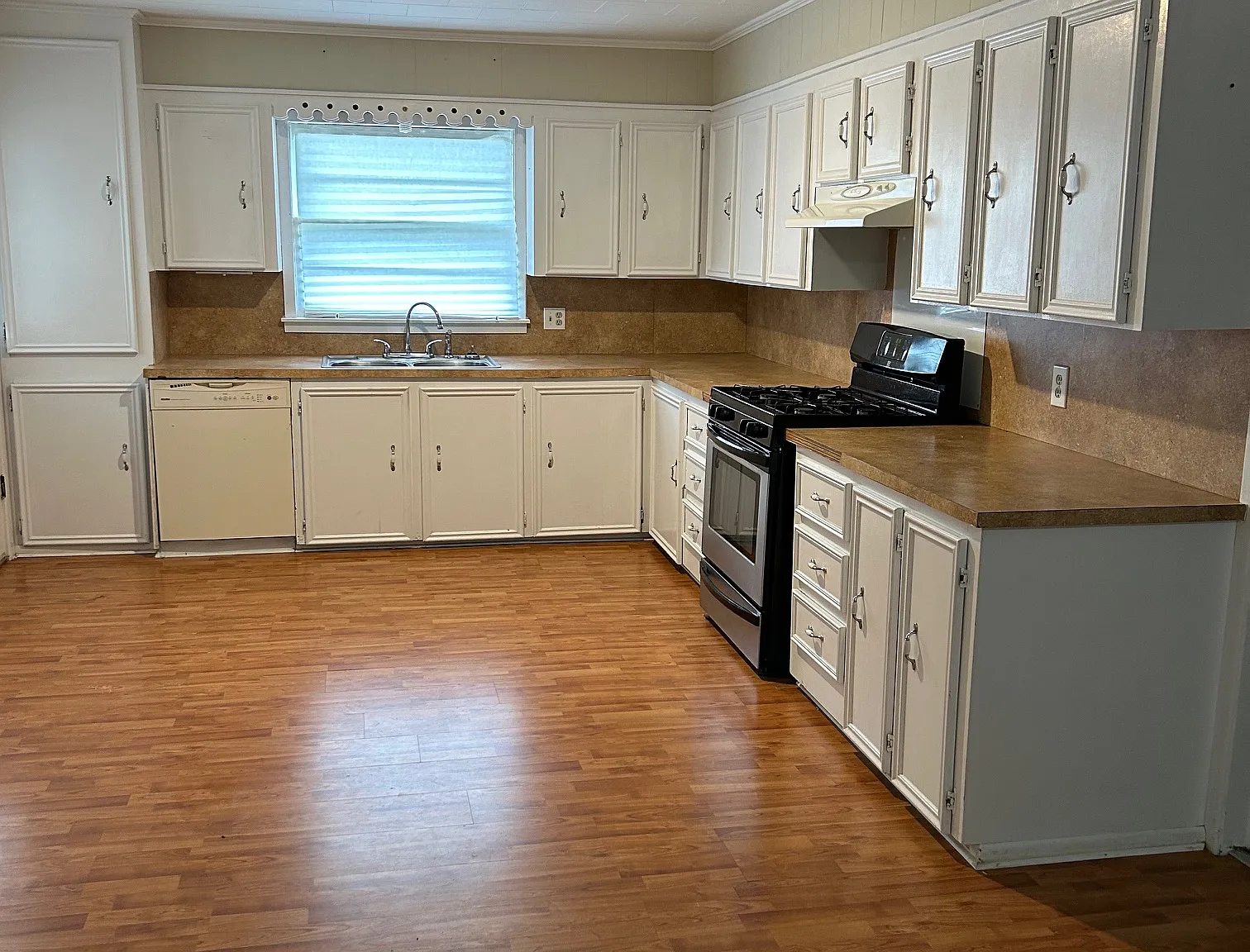 422 Ann Drive - 1 — Photo 4