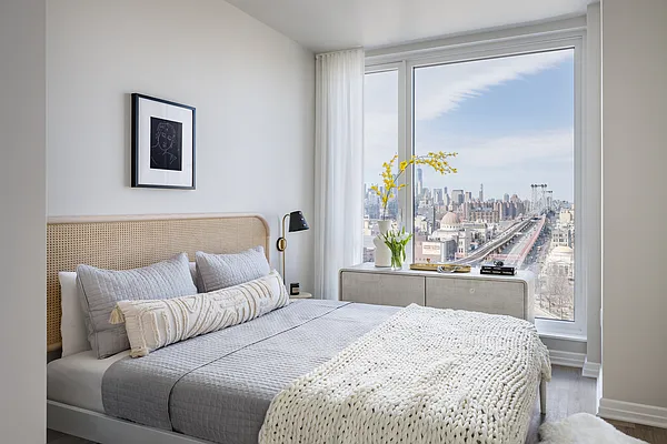 Rented by Douglas Elliman | media 29