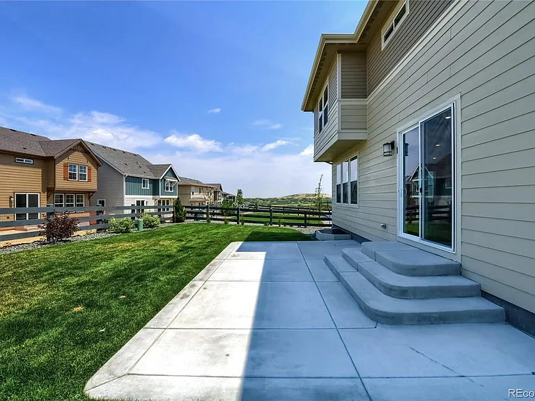 1635 Stable View Dr — Photo 29
