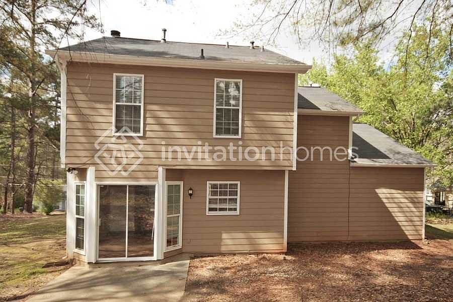2nd image of 2490 Dublin Ct