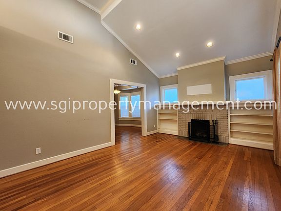 3rd image of 5536 Belmont Ave