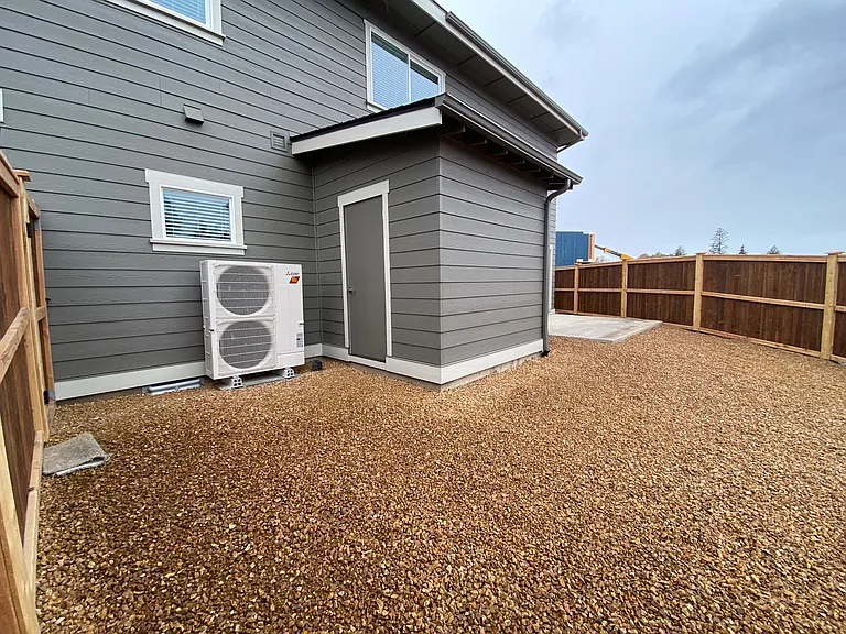 61531 SE Jennifer Ln #1 — Photo 4