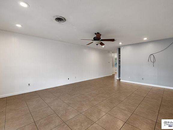 4th image of 1814 Rosinante St