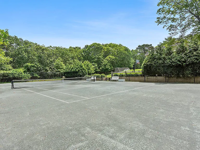 858 Old Sag Harbor Rd — Photo 39