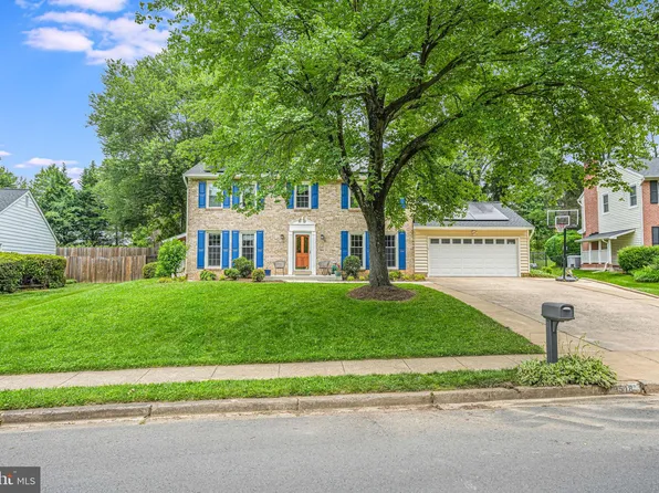 9518 Baccarat Dr, Fairfax, VA 22032