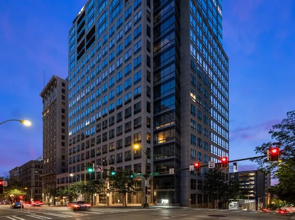 715 2nd Avenue #1504, Seattle, WA 98101