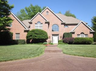 5671 Autumn Ridge Dr, Newburgh, IN 47630