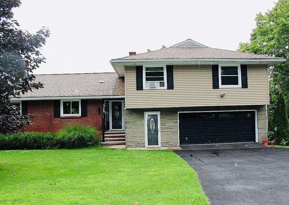 1st image of 401 Stark Ave