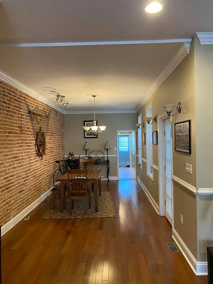 3 bed, 3.5 bath, 1456 sqft, $2,950 — Photo 2