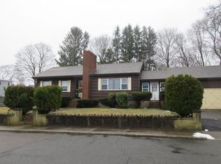 8 Charlotte St, Salem, MA 01970