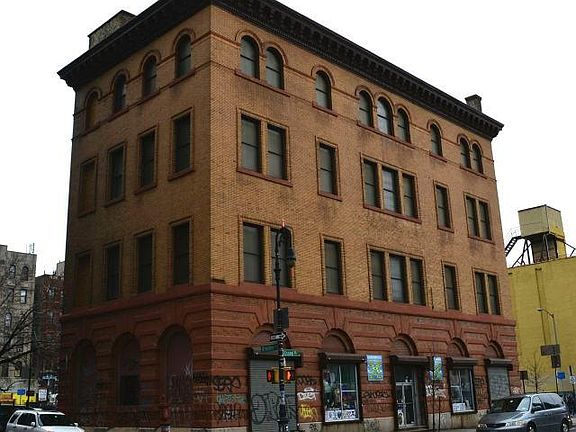 2nd image of 75 Essex St