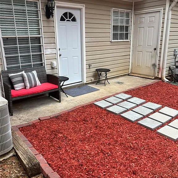 5739 Windfall Ln — Photo 32