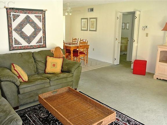 4th image of 7400 College Pkwy APT 61C