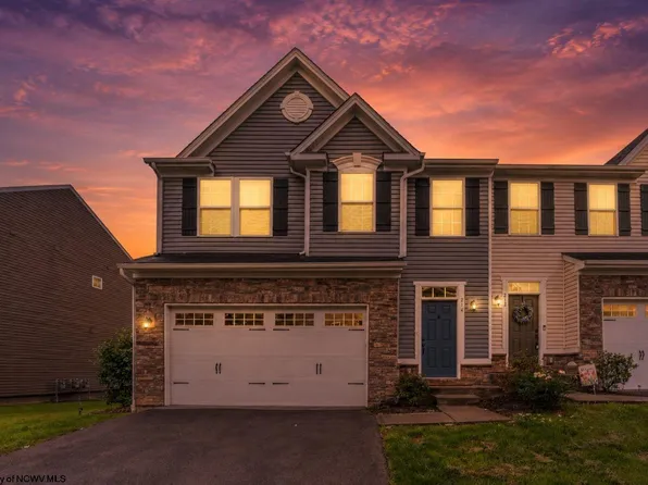 214 Stonehurst Dr, Morgantown, WV 26501