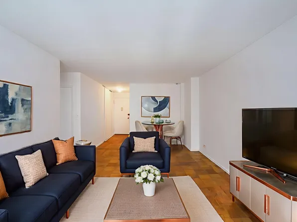 10 West 15th Street 423 image 1 of 4