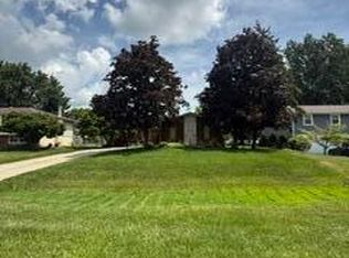 2309 Four Seasons Pkwy, Crown Point, IN 46307