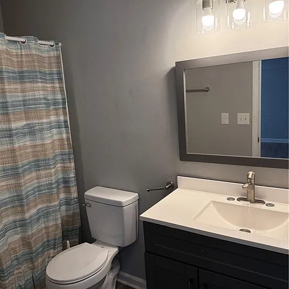 1020 Dassow Ct — Photo 13