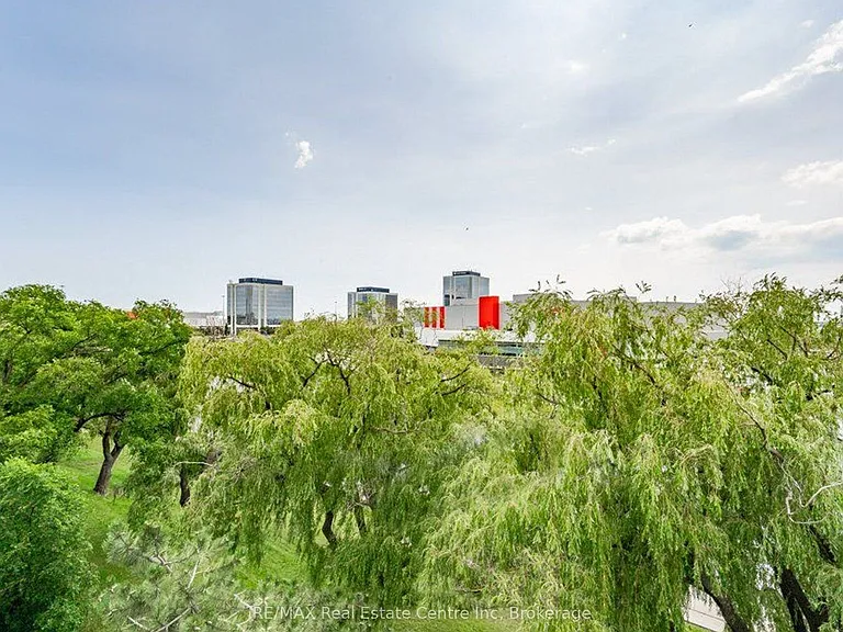 11 Neilson Dr #609 — Photo 7