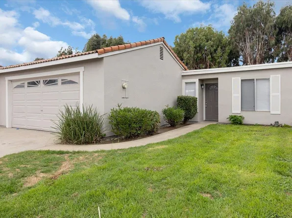 1631 Cherokee Dr, Salinas, CA 93906