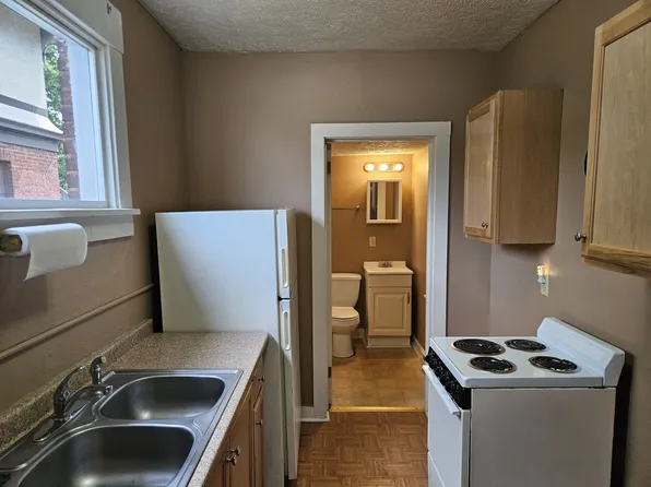 1116 Piedmont Ave NE #1, Canton, OH 44704