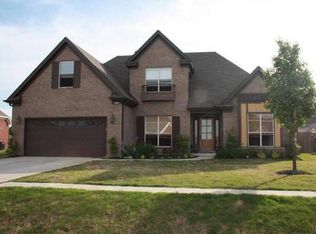 843 Bayou Vista Dr, Marion, AR 72364