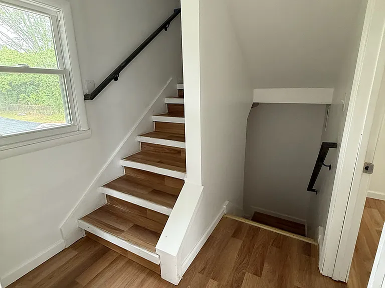 163 S Main St — Photo 19