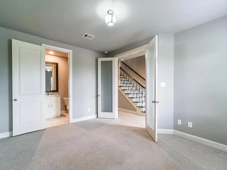 9642 Knight Rd — Photo 21