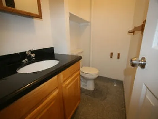 Rented by JM Preston Properties LLC | media 28