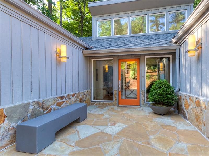 1st image of 4368 Cove Island Dr NE