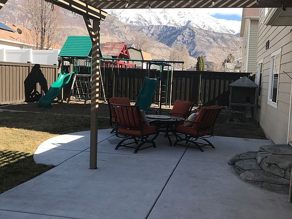 Patio with pergola