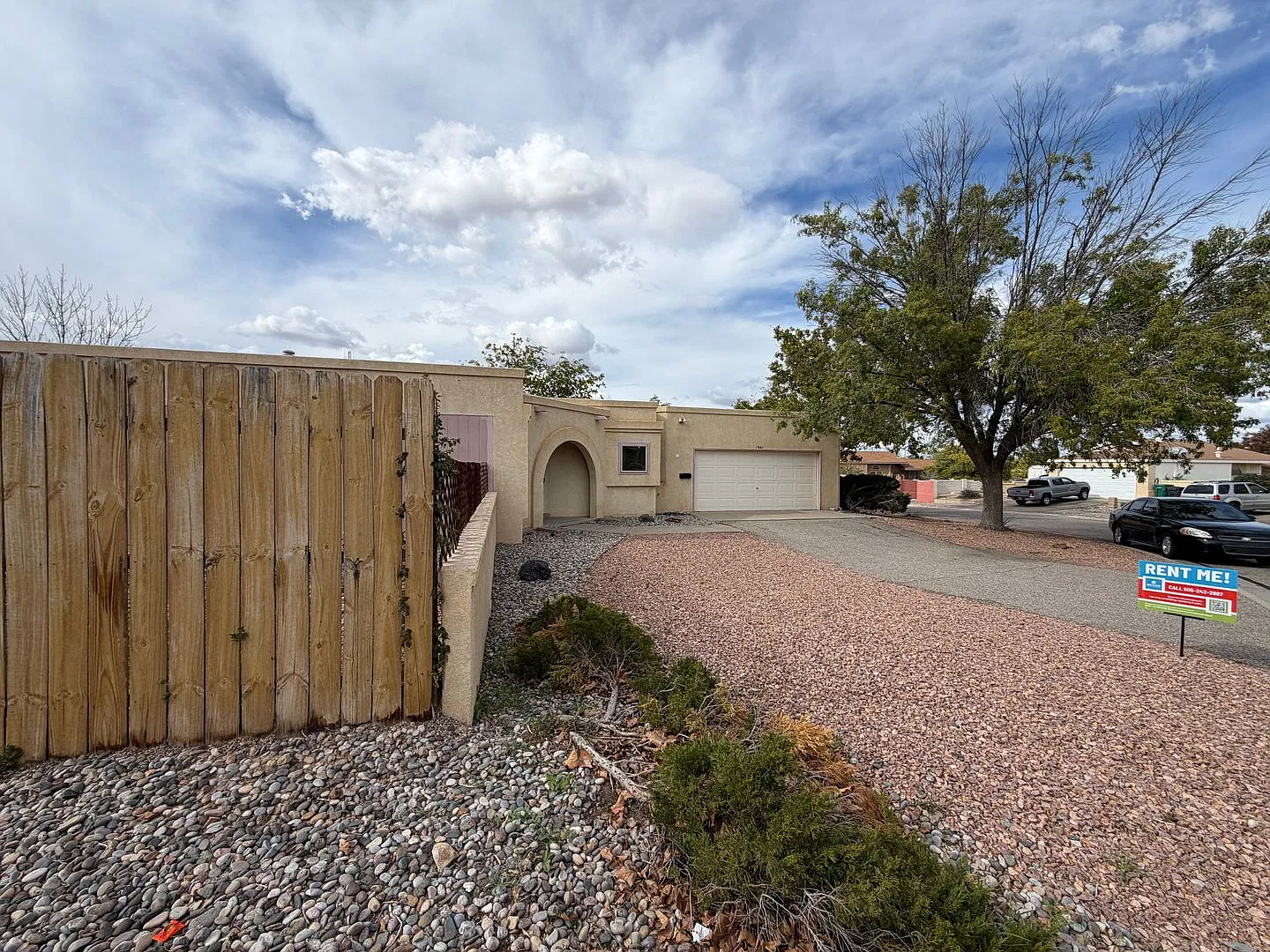 2 Bedroom Single Story Home Available Near Unser Blvd NE & Northern Blvd NE in North Hills Rio Ra... — Photo 2