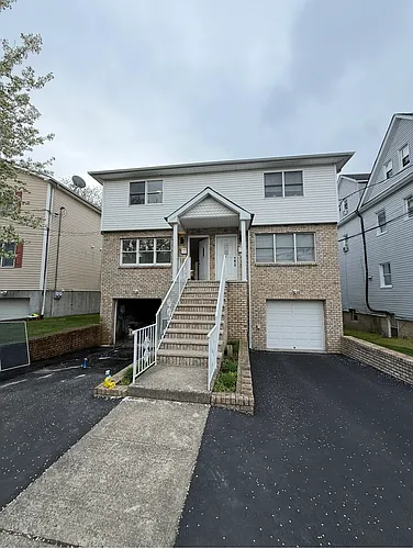 140 Rockwell St #140 Photo 1