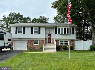 1089 Buccaneer Ln, Manahawkin, NJ 08050