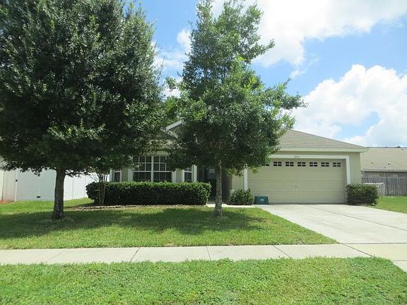 3rd image of 2915 Coontie Ave
