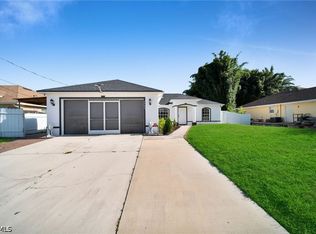 3203 36th St SW, Lehigh Acres, FL 33976