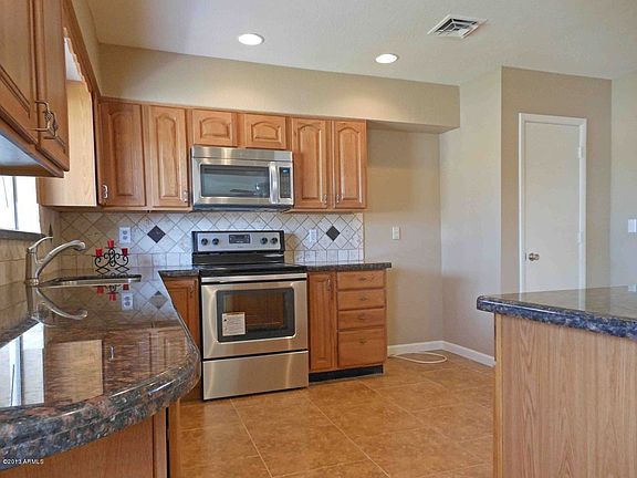 5th image of 8226 E Highland Ave