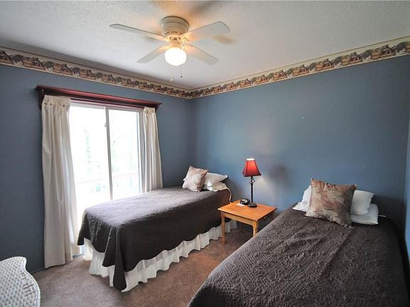 4th image of Lakeshore 32 Ct #91