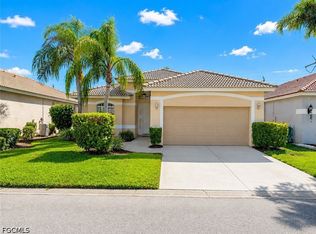 11204 Lakeland Cir, Fort Myers, FL 33913