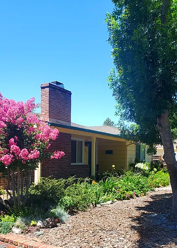 1393 Grove Way Photo 1