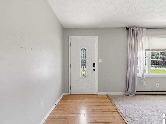 5th image of 316 Longview Dr